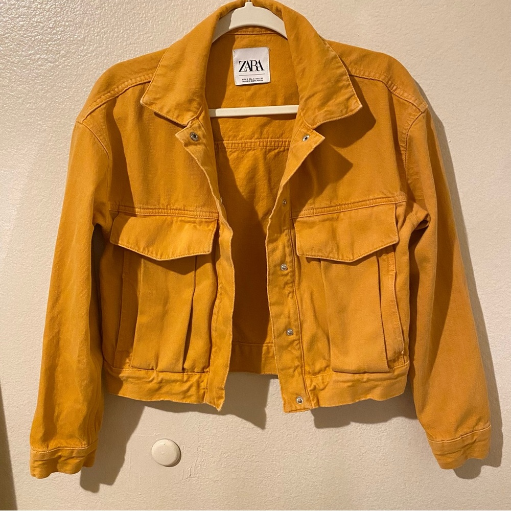 Zara yellow jacket 🫶🏻💛